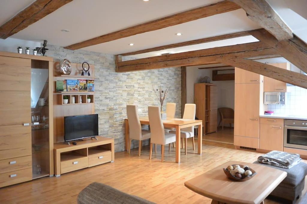 Apartment S10 In Bester Lage Stilvoll Im Zentrum Von Bayreuth Mit Klimaanlage Und Parkplatz المظهر الخارجي الصورة
